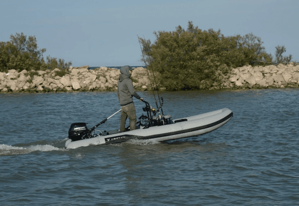 Reinforced transom